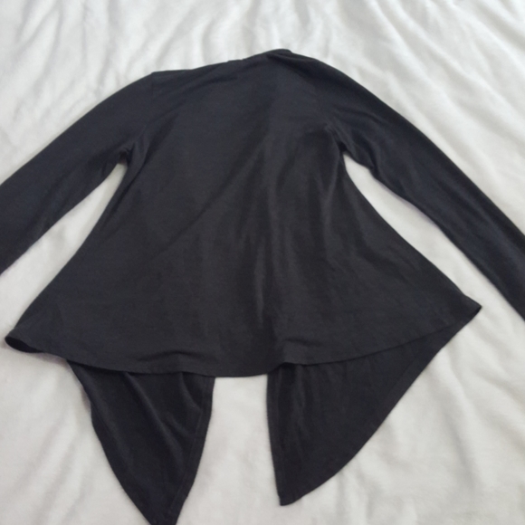 (3 FOR $20)Charcoal grey Cardigan - Picture 2 of 3